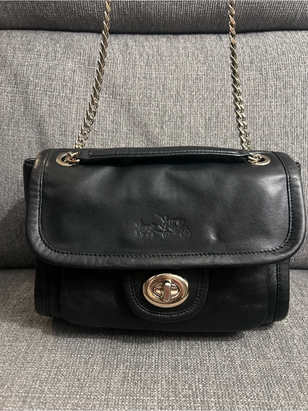 Coach Vintage Black Y2K convertible shoulder-crossbody bag with silver hardware - Picture 13 of 13